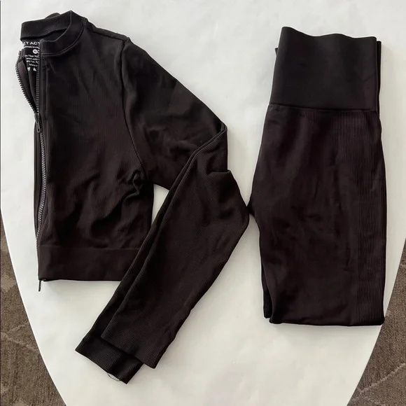 SET ACTIVE 2 Piece Set - Sculptflex Zip Jacket & Leggings Espresso Brown L/XL - Picture 3 of 8